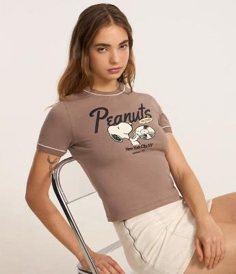 Blusa New T-shirt com Estampa Frente e Costas Snoopy