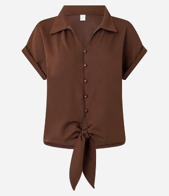 Blusa Texturizada em Viscose com Botões e Amarração