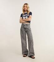 Calça Wide Leg em Jeans com Fechamento Deslocado - 2