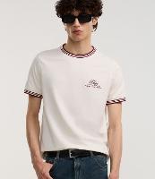 Camiseta Baby Tee em Algodão com Estampa Lettering The Staff - 2