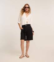 Bermuda com Cinto e Fivela Meia Lua - 4