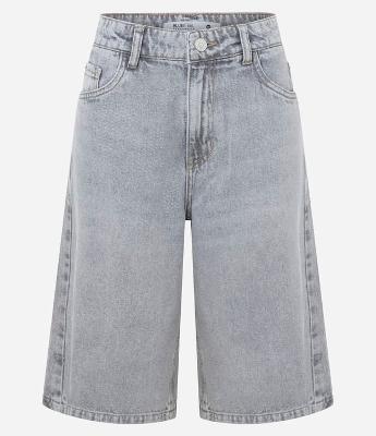 Bermuda Jorts em Jeans com Bolsos