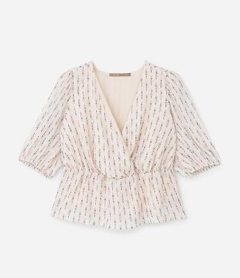 Blusa Maquinetada Transpassada com Estampa Étnica e Manga 3/4 Curve & Plus Size