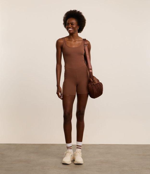 Macaquinho Esportivo em Microfibra com Bolsos - 2