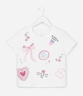 Camiseta Infantil Regular com Estampa de Ícones - Tam 5 a 16 Anos