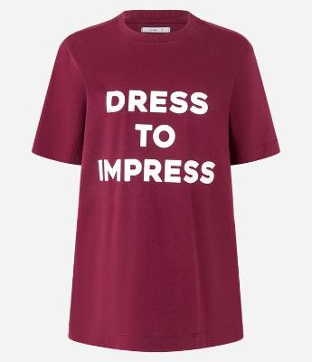 Camiseta em Algodão com Lettering Dress to Impress