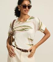 Blusa em Viscose com Estampa de Folhagem - 2