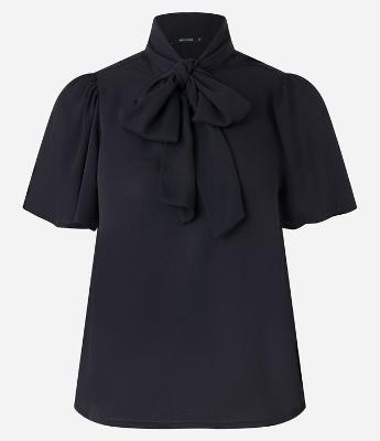 Blusa em Chiffon com Gola Laço e Manga Bufante