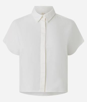 Blusa em Viscolinho com Colarinho na Gola e Sem Cava