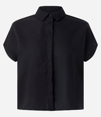 Blusa em Viscolinho com Colarinho na Gola e Sem Cava
