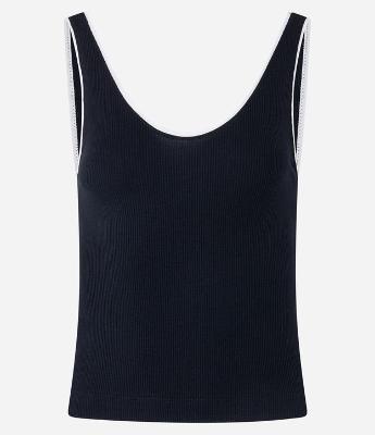 Regata em Ribana com Viés Contrastante