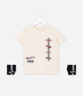 Camiseta Infantil com Luvinhas e Estampa Hot Wheels - Tam 3 a 10 Anos