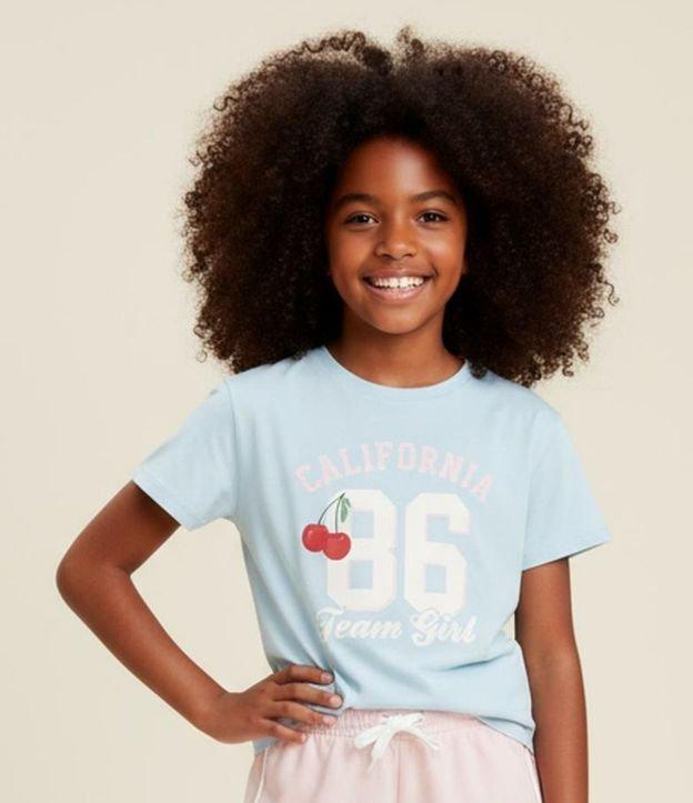 Camiseta Over Infantil com Estampa de Cereja e Lettering California - Tam 5 a 14 Anos - 2