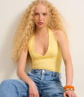 Blusa Frente Única em Microfibra com Decote V Transpassado - 2