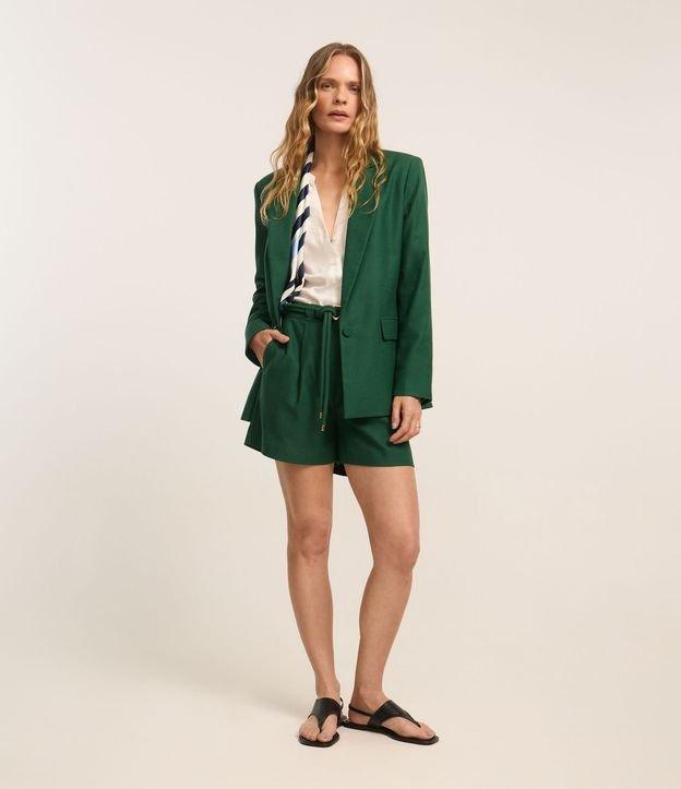 Short em Viscolinho com Cinto Corda e Fivela - 2
