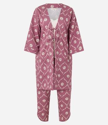 Trio de Pijama com Robe em Viscose e Estampa de Conchas