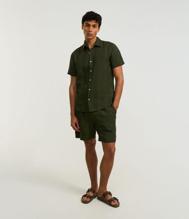 Bermuda em Algodão com Amarração no Cós e Textura Quadriculada Vertical - 2