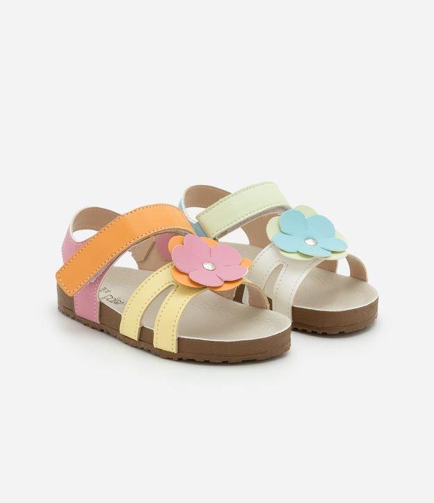 Sandália Infantil com Florzinhas Aplicadas - Tam 20 ao 21 - 1