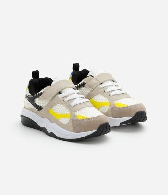 Tênis Esportivo Infantil com Velcro e Recortes  - Tam 28 ao 34