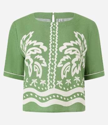 Blusa Curta em Viscolinho com Estampa de Folhagem