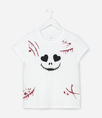 Camiseta Infantil Halloween com Estampa de Caveira e Arranhão de Sangue - Tam 5 a 14 Anos
