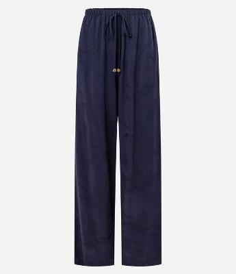 Calça Wide Leg Fluida em Viscose com Textura Floral de Jacquard