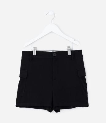 Short Infantil Reto em Viscose Alfaiatado com Bolso Cargo - Tam 5 a 14 Anos