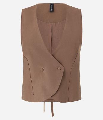 Colete Curto Alfaiatado com Amarração nas Costas e Transpasse Frontal