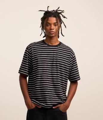 Camiseta Boxy em Algodão com Estampa de Listras Finas