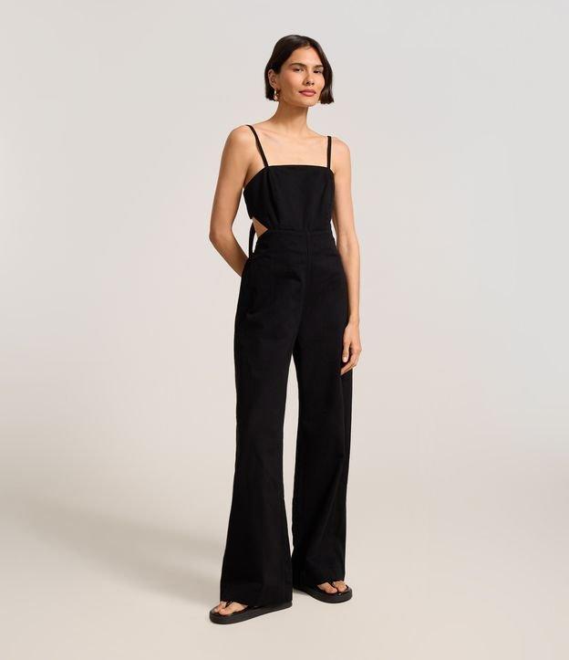 Macacão Longo em Sarja com Recorte na Cintura e Laço - 1