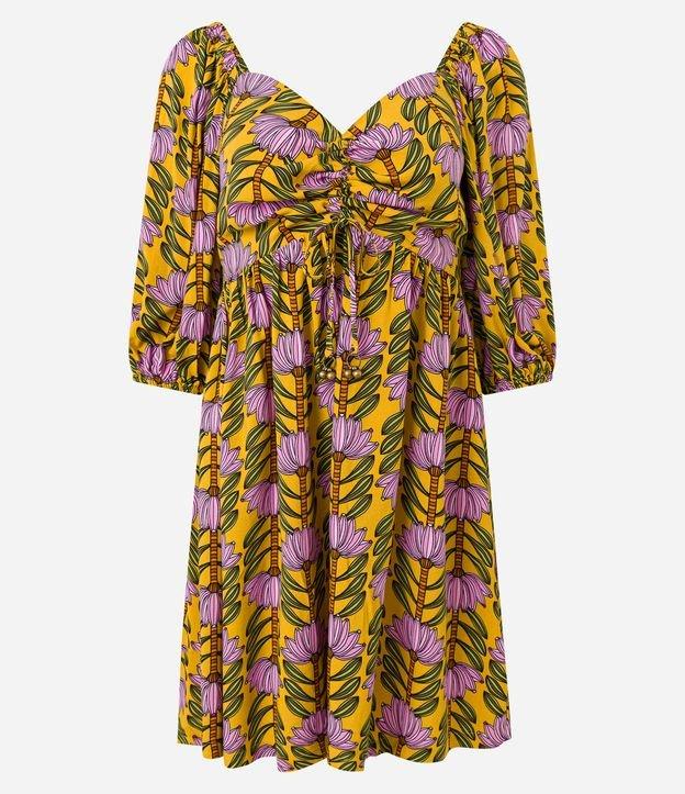 Vestido Curto em Chalis com Estampa de Bananeiras e Manga Bufante - 1