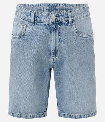 Bermuda Slim em Jeans com Bolsos