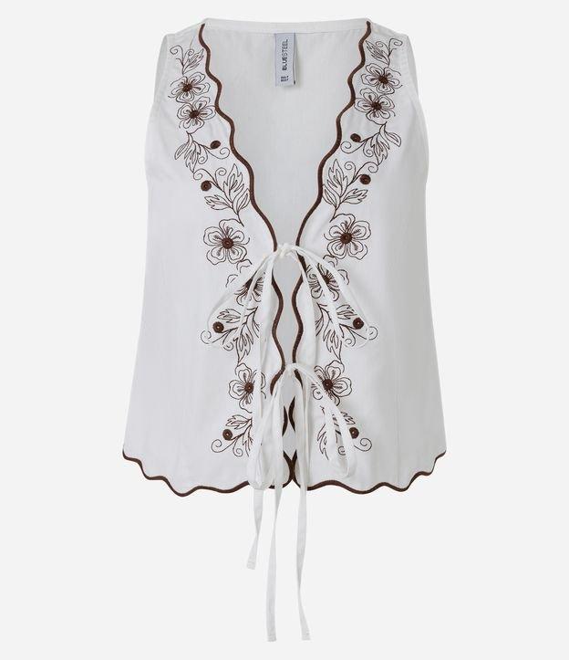 Colete em Tricoline com Bordado Floral e Amarração Frontal - 1