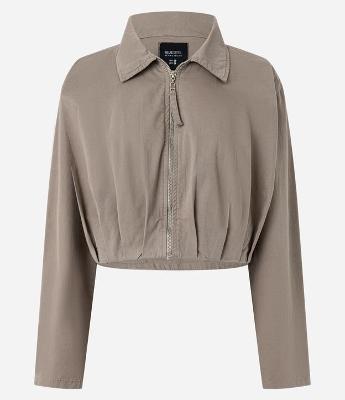 Jaqueta em Sarja com Gola Polo e Pregas