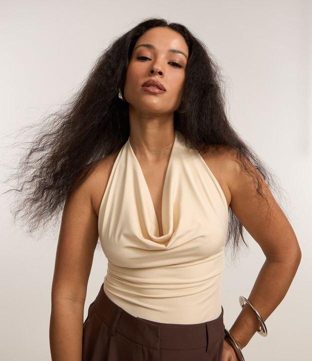 Blusa Frente Única em Microfibra com Decote Degagê - 2