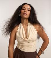 Blusa Frente Única em Microfibra com Decote Degagê - 2