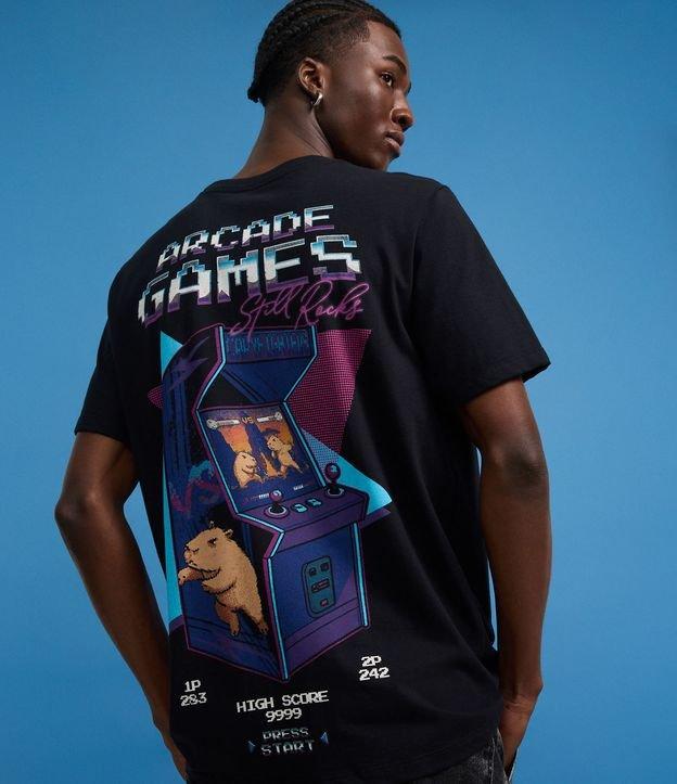 Camiseta Regular em Algodão com Estampa de Capivara e Lettering Arcade Games - 2