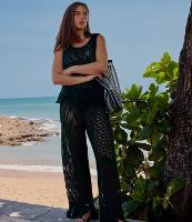 Calça Reta em Tricô com Cintura Alta e Franja na Barra - 3