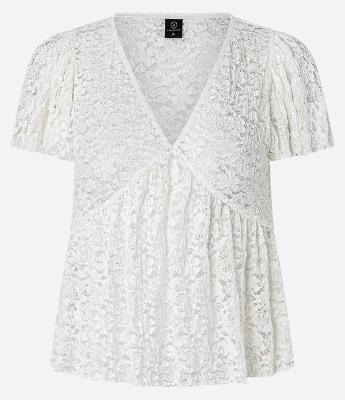 Blusa em Renda com Manga Bufante e Barra Franzida