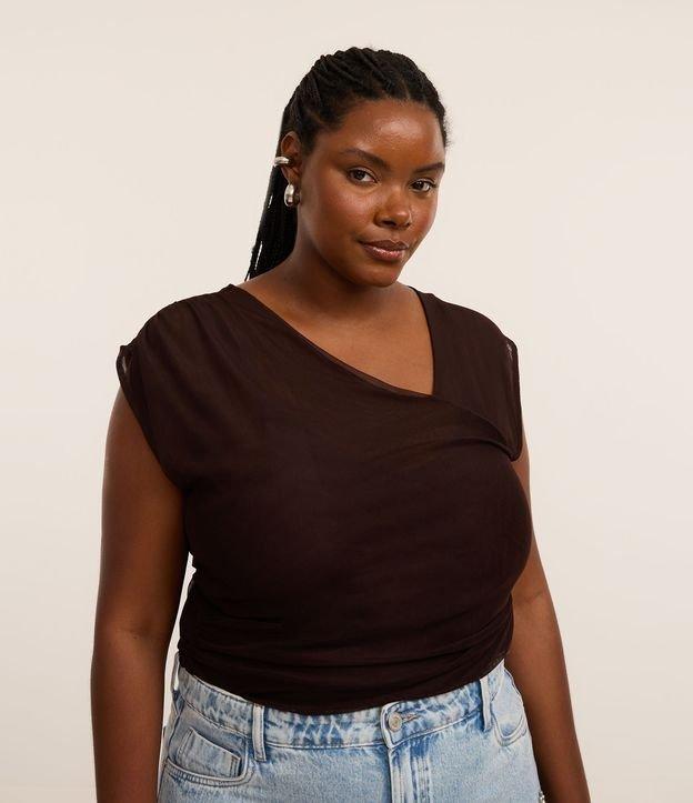 Blusa em Tule com Decote Assimétrico Curve & Plus Size - 2