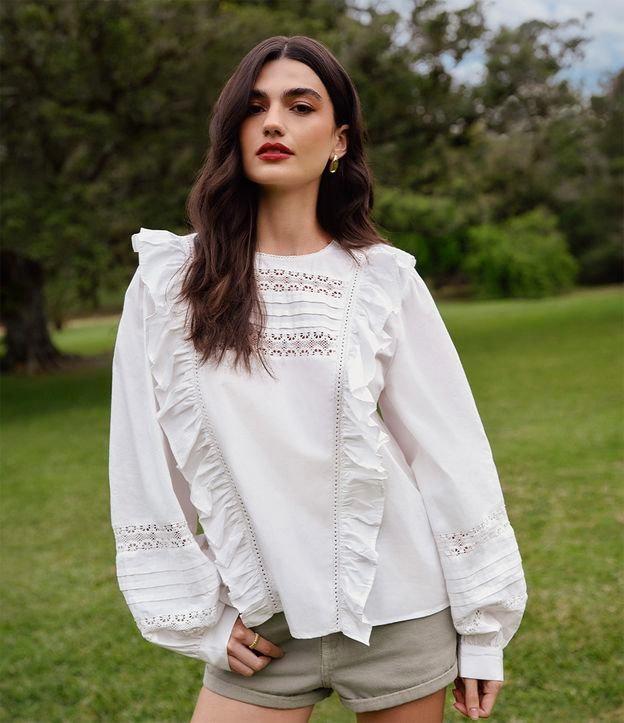 Blusa Bata em Tricoline com Babados e Manga Bufante - 2