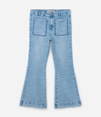 Calça Flare em Jeans com Bordado nos Bolsos Curve & Plus Size