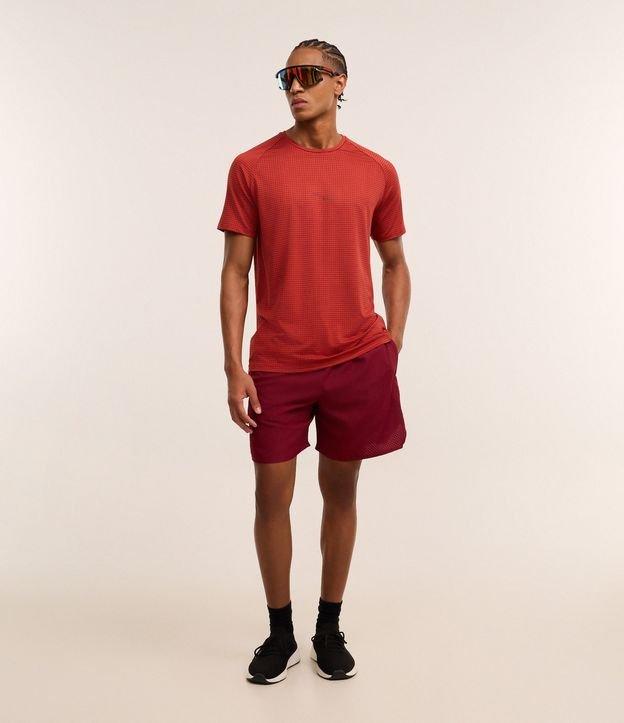 Bermuda Esportiva com Textura Furadinha - 1