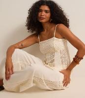 Blusa Curta em Renda Guipire com Alcinha - 2