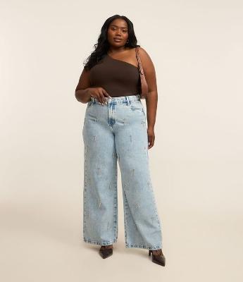 Calça Wide Leg em Jeans com Aplicação de Strass Curve & Plus Size