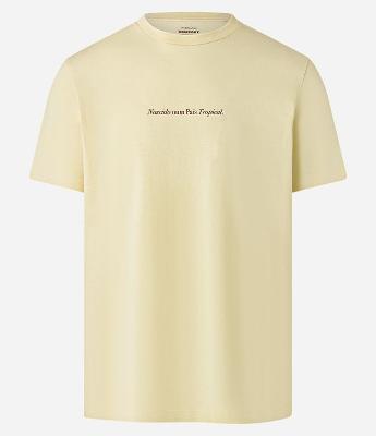 Camiseta Comfort em Algodão com Estampa Lettering Nascido Num País Tropical