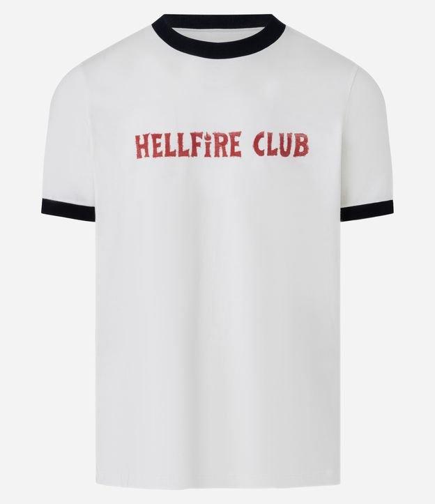 Camiseta Regular em Algodão com Estampa Lettering Hellfire Club e Viés Contrastante Stranger Things - 1