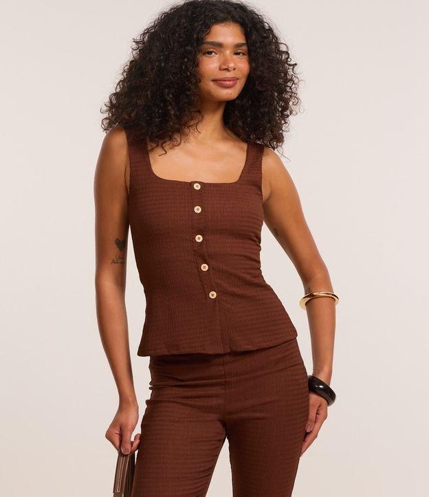 Blusa Texturizada com Decote Quadrado e Botões - 2