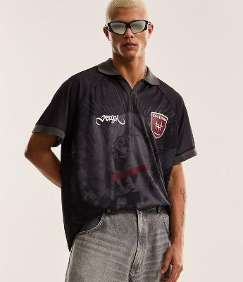 Camisa Polo Oversized com Estampa Lettering Cada Um Oferece O Que Tem Veigh