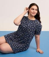 Camisola T-Shirt em Viscolycra com Estampa de Margaridas Curve & Plus Size - 1